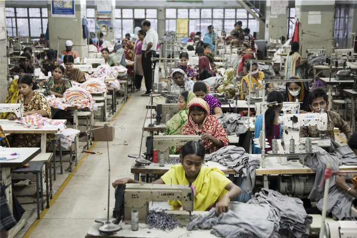 Fast Fashion - The True Cost of That Cheap T-Shirt